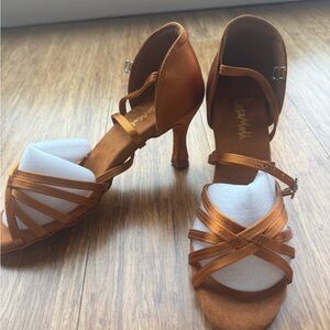 Women’s Strappy Ballroom Dance Heels in Metallic Copper